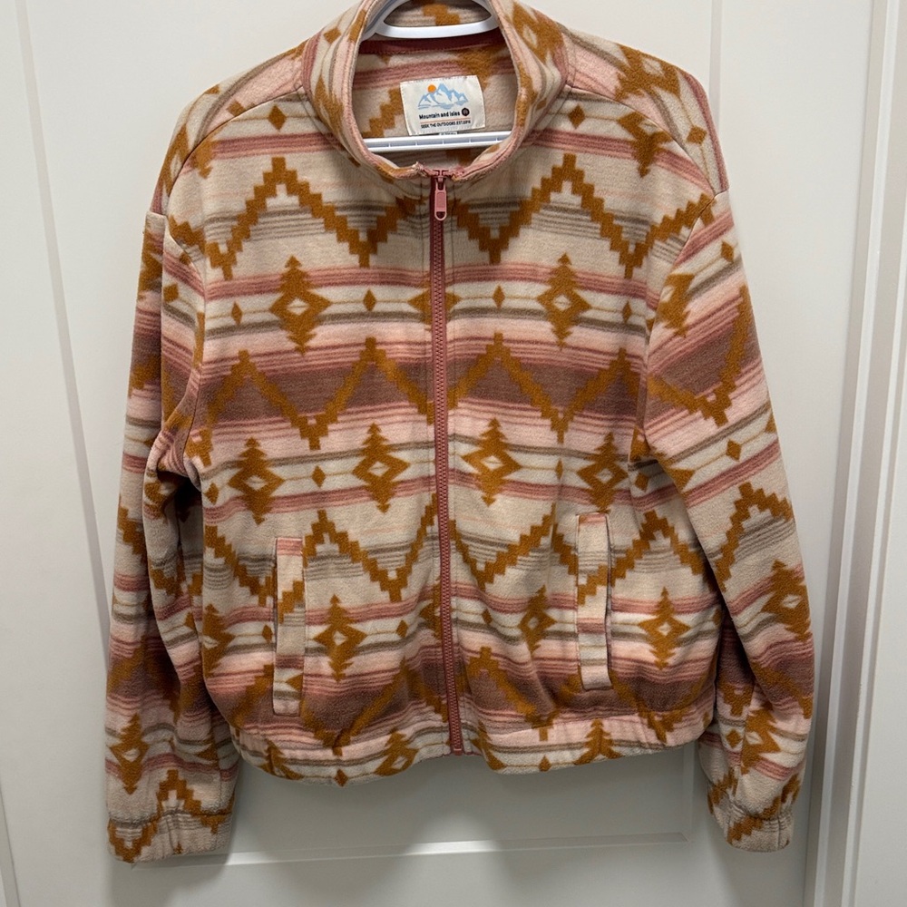 Mountain and Isles Patterned Jacket in Pink and Brown